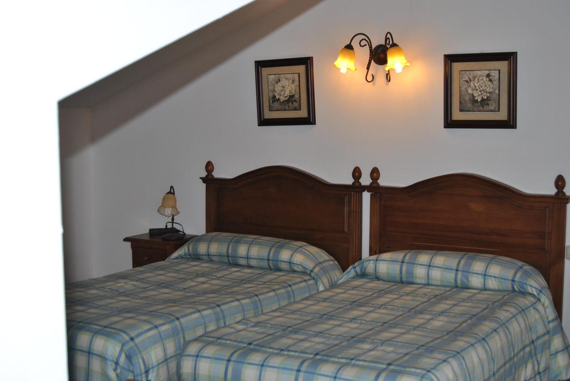 Hostal Rural Amador Puente de Vadillos Zimmer foto