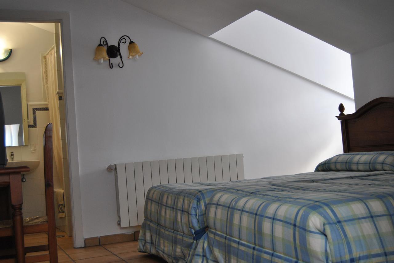Hostal Rural Amador Puente de Vadillos Zimmer foto
