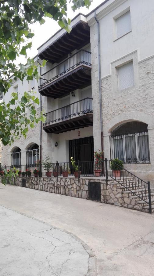 Hostal Rural Amador Puente de Vadillos Exterior foto